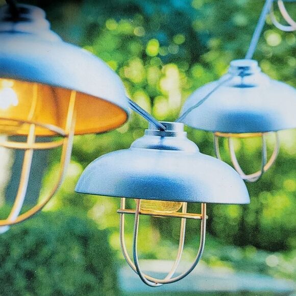 Outdoor Metal wire cage string lights - Picture 1 of 3